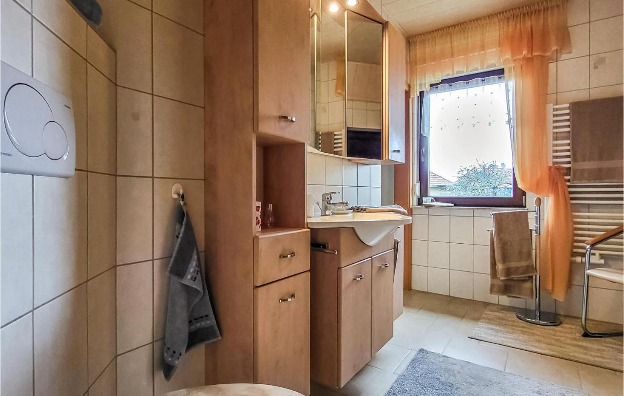 3 Bedroom Stunning Home In Єна Екстер'єр фото